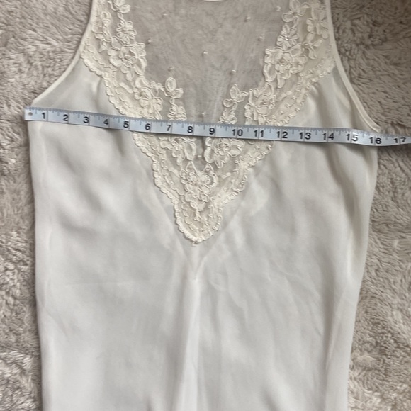 VINTAGE sheer white nightgown with lace and sequins - Picture 7 of 8